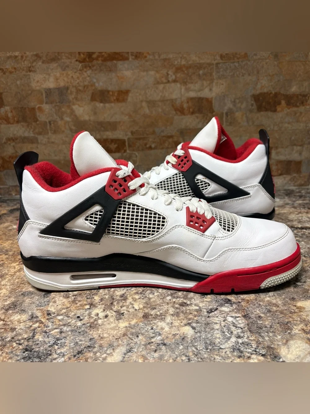 Jordan 4 Retro OG Mid Fire Red 2012 Size 14